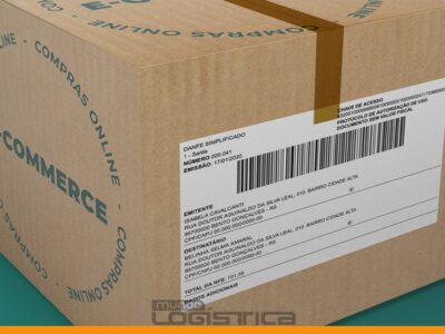 caixa-de-entrega-do-e-commerce-com-danfe-simplificado